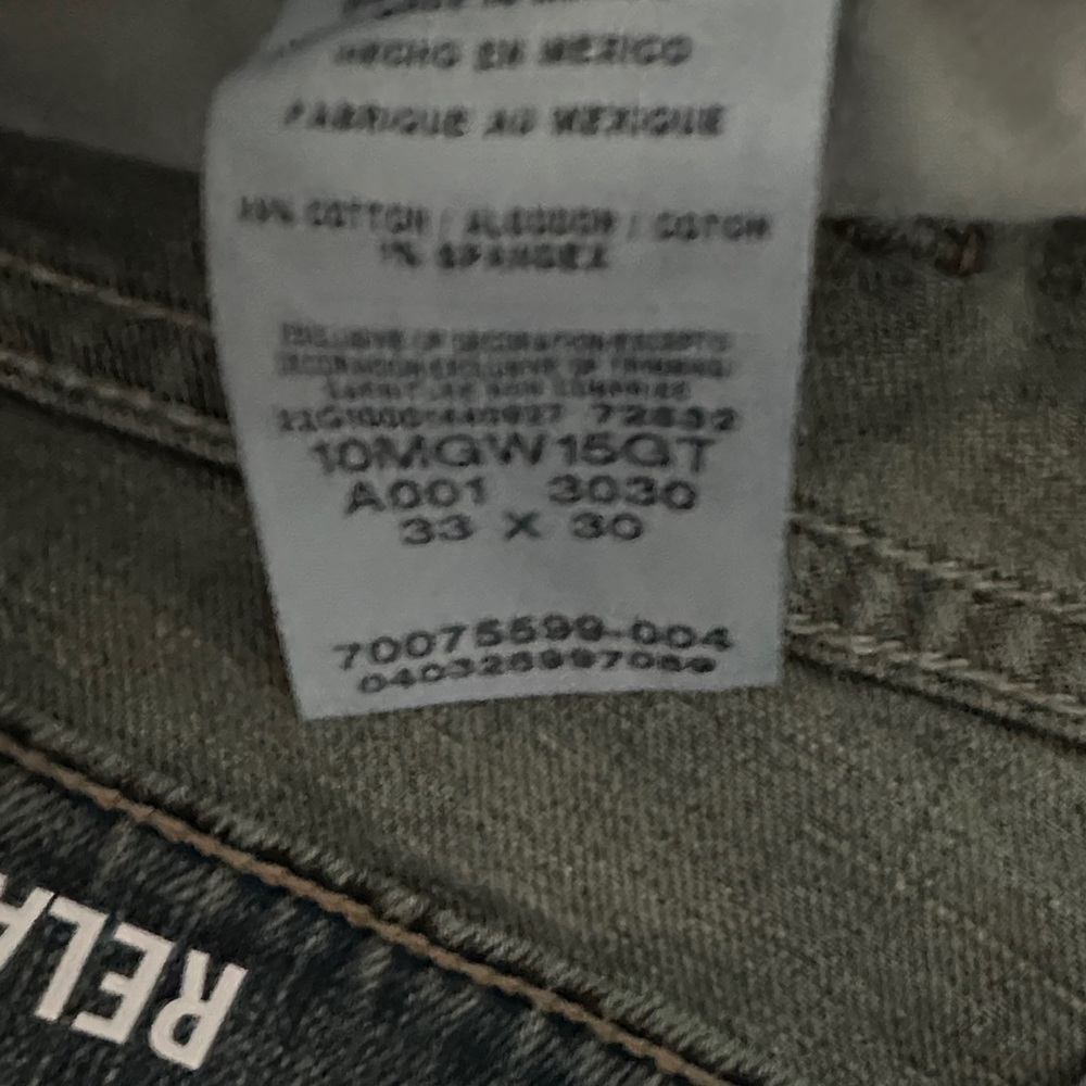 Wrangler Relaxed Fit Blue Back-Pocket Denim Jeans - Picture 3 of 3
